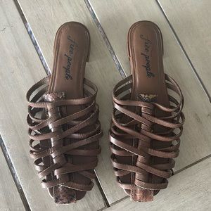 Free People Odette Brown Snake Strappy Slides / Mule Sandal Size 40.